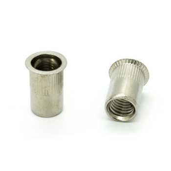 Inserti Filettati in Inox A2 Testa Svasata con corpo Cilindrico zigrinato M4 grip da 1.5-3.0mm - Box da 1000 pezzi